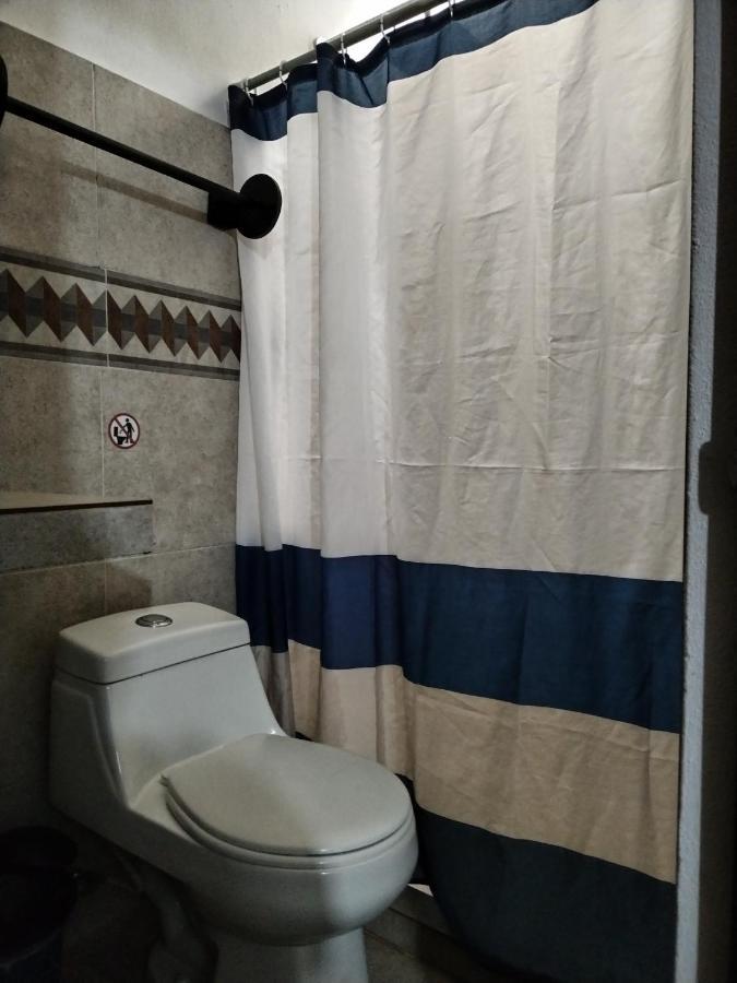 Hostel Casa Xtakay バリャドリッド エクステリア 写真