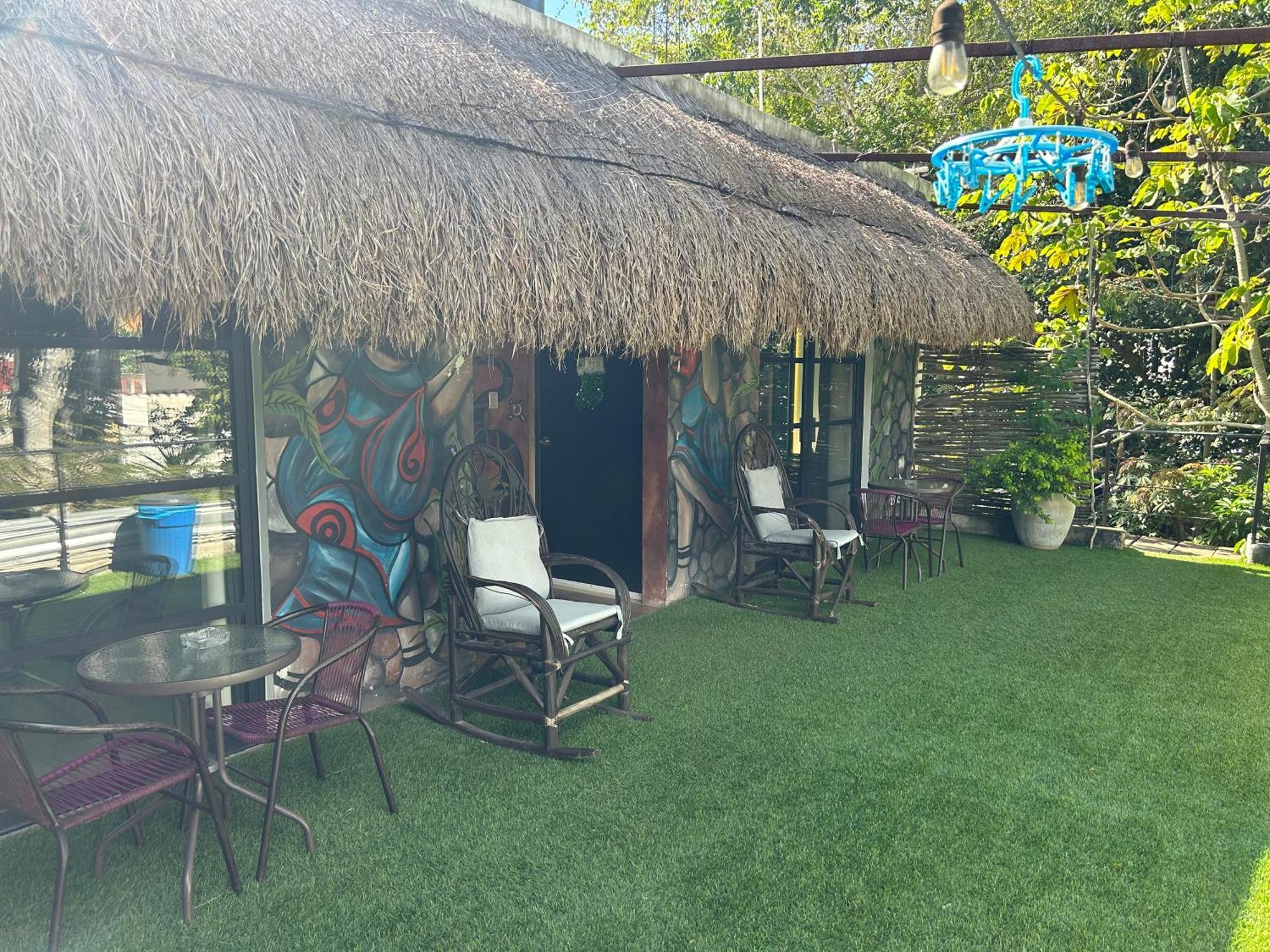 Hostel Casa Xtakay バリャドリッド エクステリア 写真