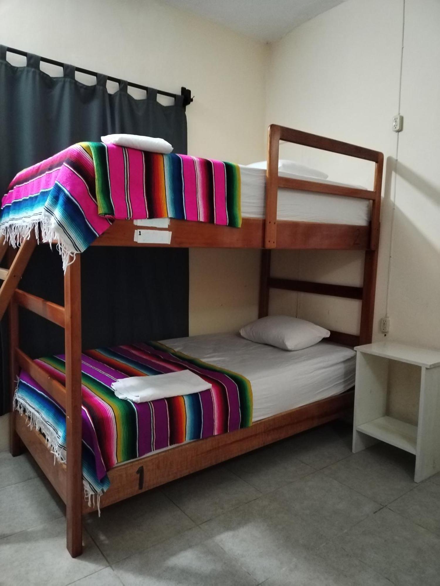 Hostel Casa Xtakay バリャドリッド エクステリア 写真