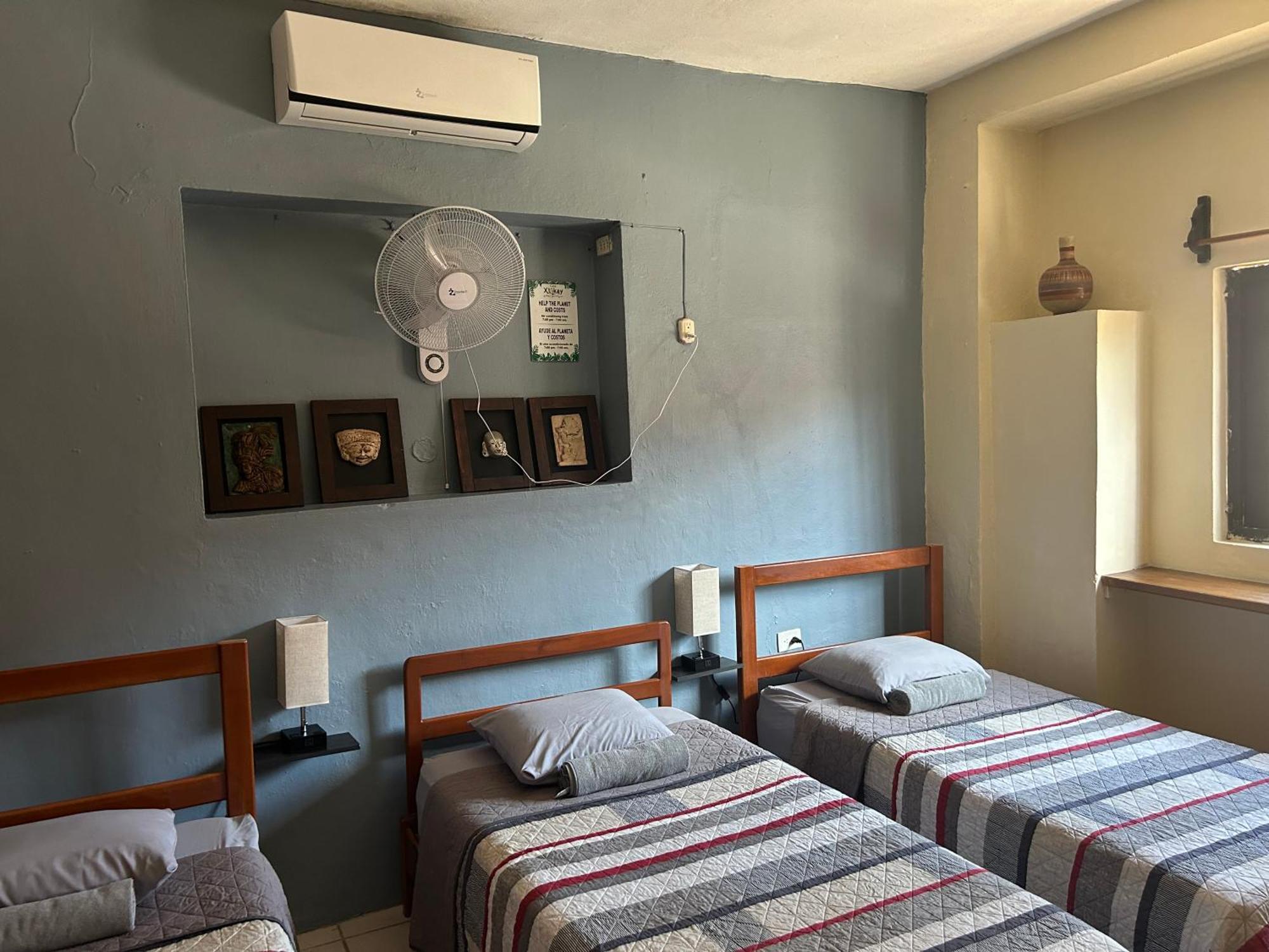 Hostel Casa Xtakay バリャドリッド エクステリア 写真
